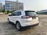 Фото 4 - Ford Edge