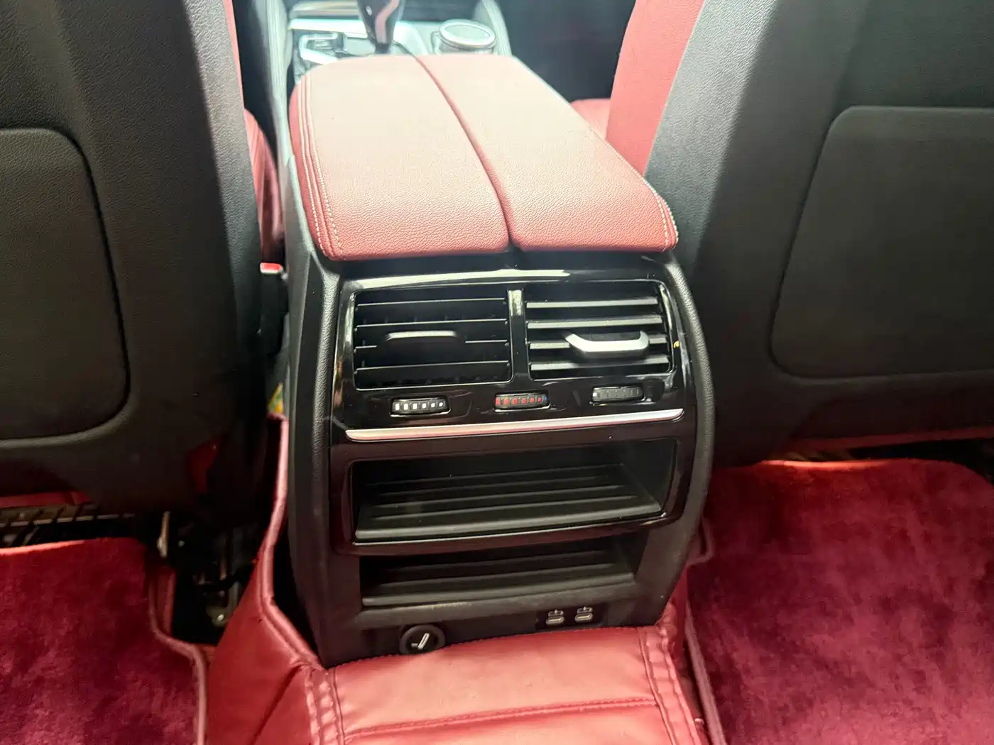 BMW 5 Series 2023 530Li Leading M Sport Package фото 7