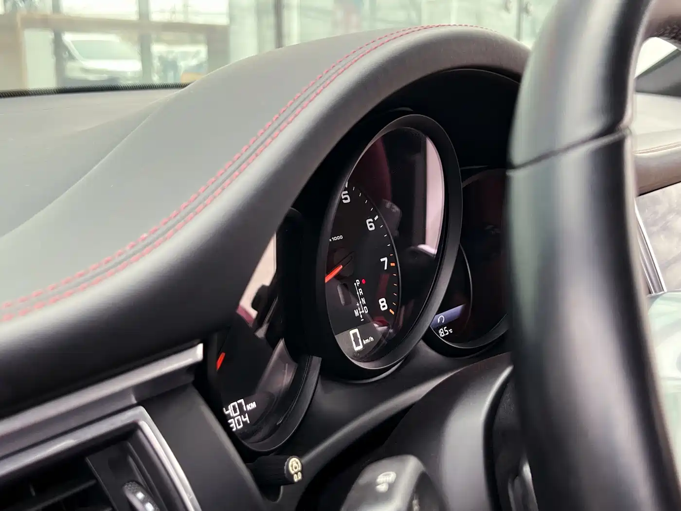 Porsche Macan 2017 Macan 2.0T фото 18