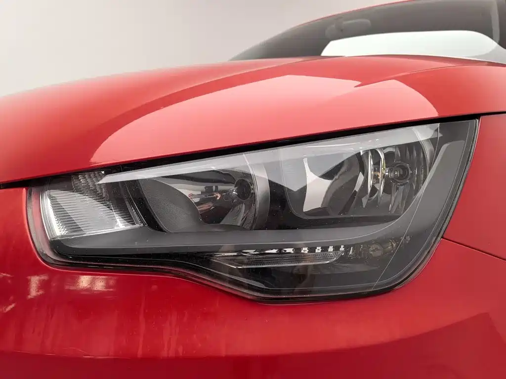 Audi A1 2016 2014 30 TFSI Fashion