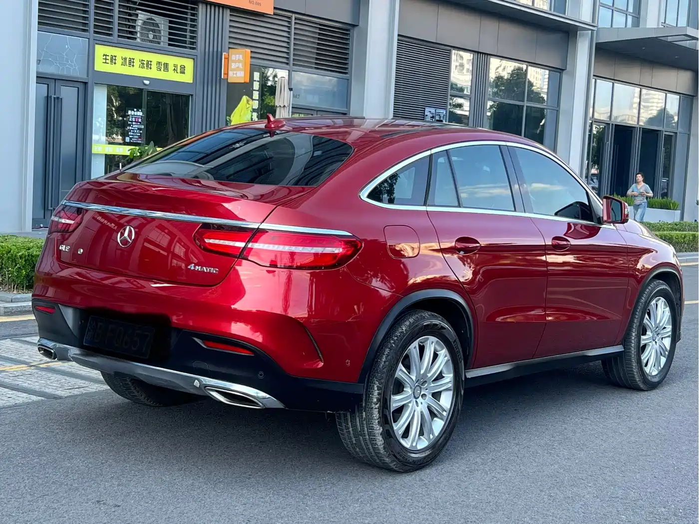 Mercedes-Benz GLE Coupe 2015 GLE 320 4MATIC Coupe SUV фото 6