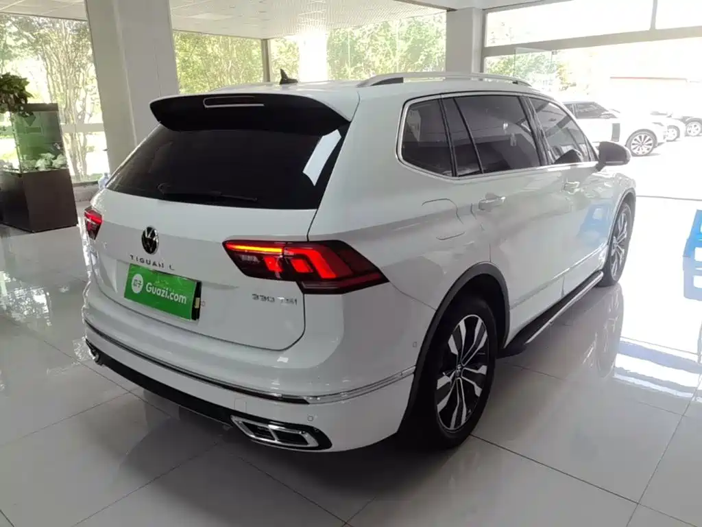 Volkswagen Tiguan L 2025 2024 Outstanding 330TSI Auto 2WD R-Line Dragon Glory Edition