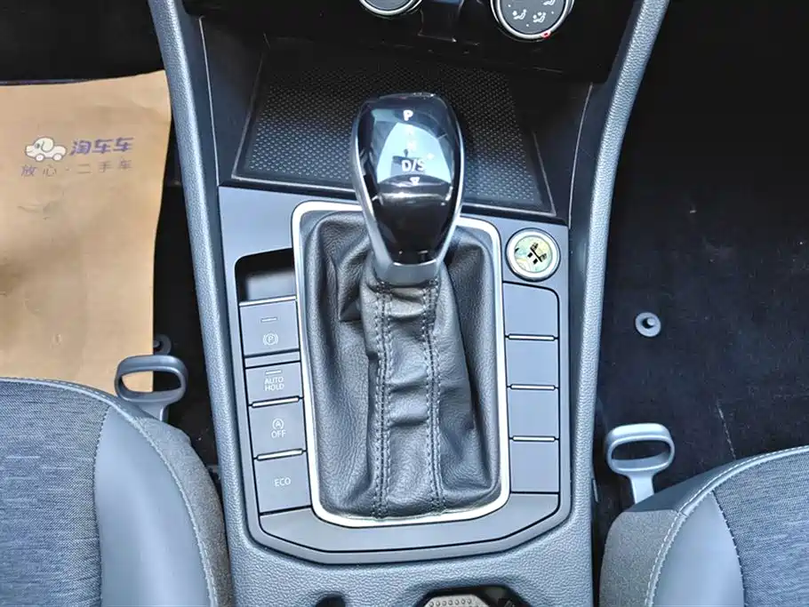 Volkswagen Sagitar 2024 200TSI DSG Flying Edition фото 16