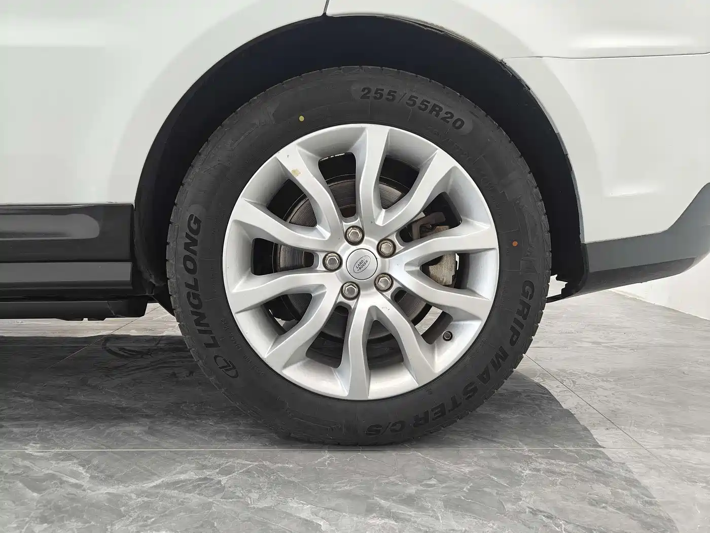 Land Rover Range Rover Sport 2014 3.0 SC V6 HSE фото 16