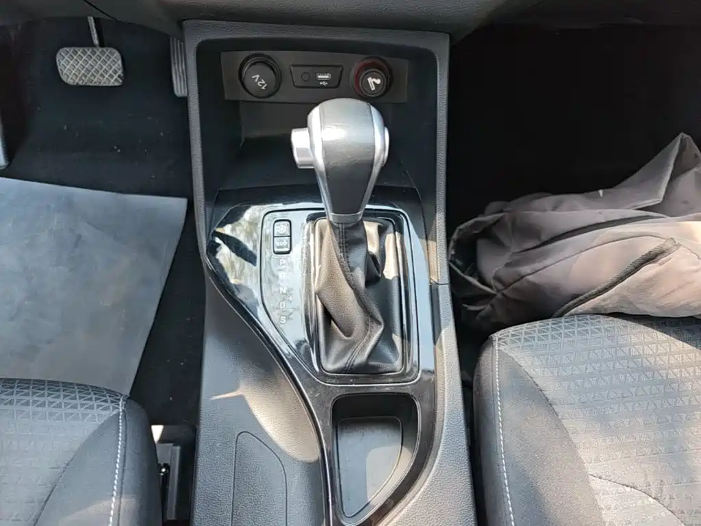 Baojun 730 2019 2019 1.5T CVT Fashion 7-Seater China V