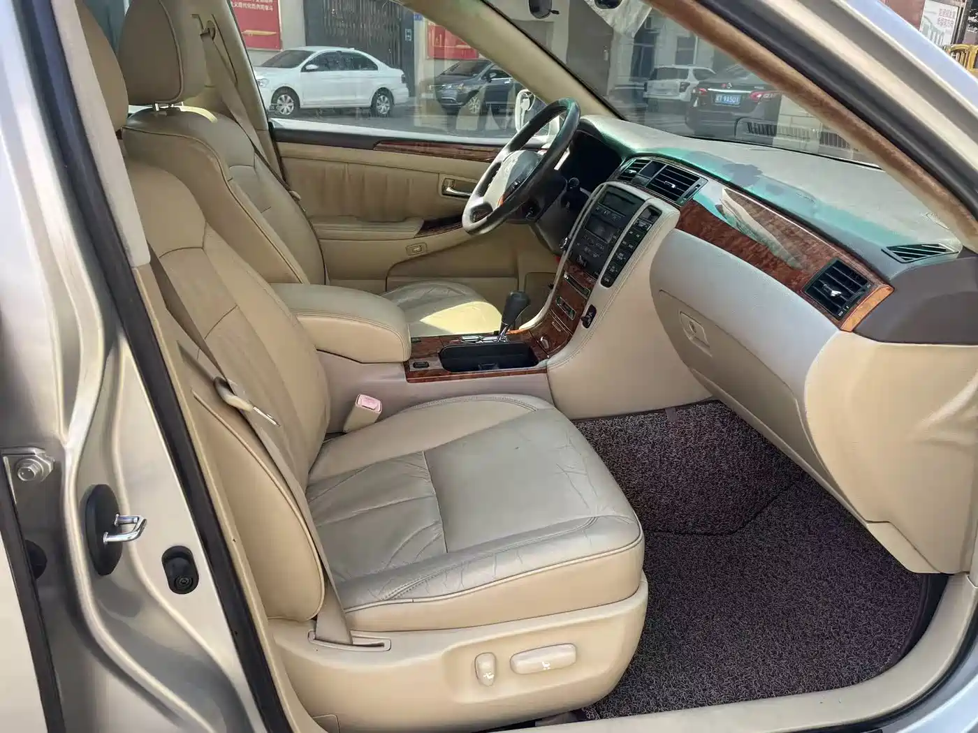 Toyota Crown 2006 2.5L Royal Leather Edition фото 8