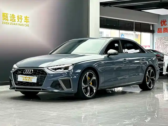 Audi A4L 2022 40 TFSI quattro RS Kit Burning Speed