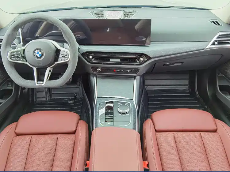 BMW 3 Series 2024 325Li M Sport Package фото 6