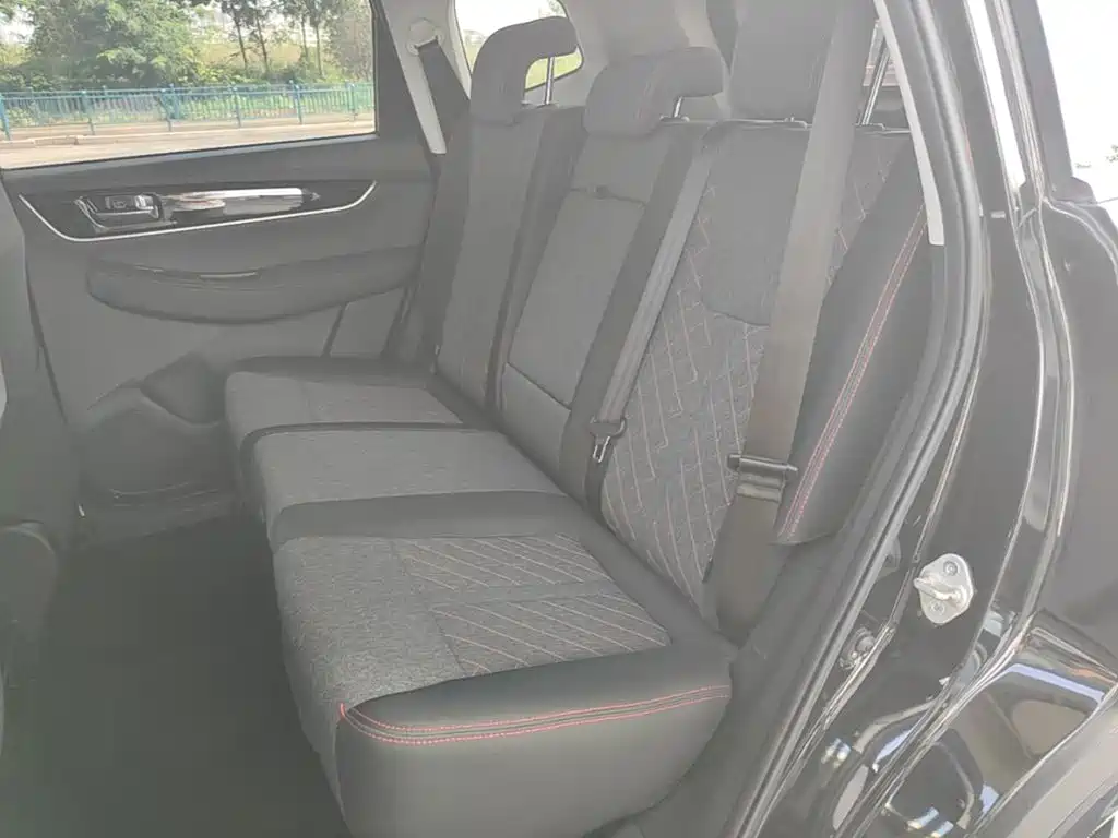 Dongfeng Fengxing Fengxing T5 2019 2021 1.6L Manual Comfort