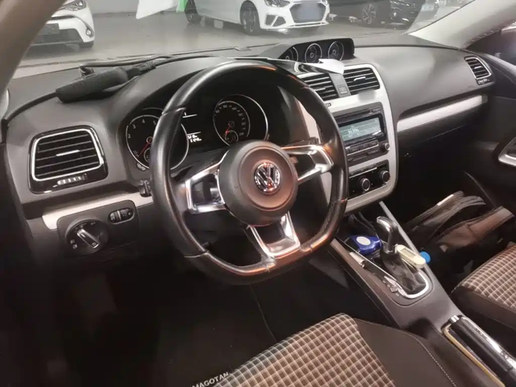 Volkswagen Scirocco 2015 2014 1.4TSI Racing Edition