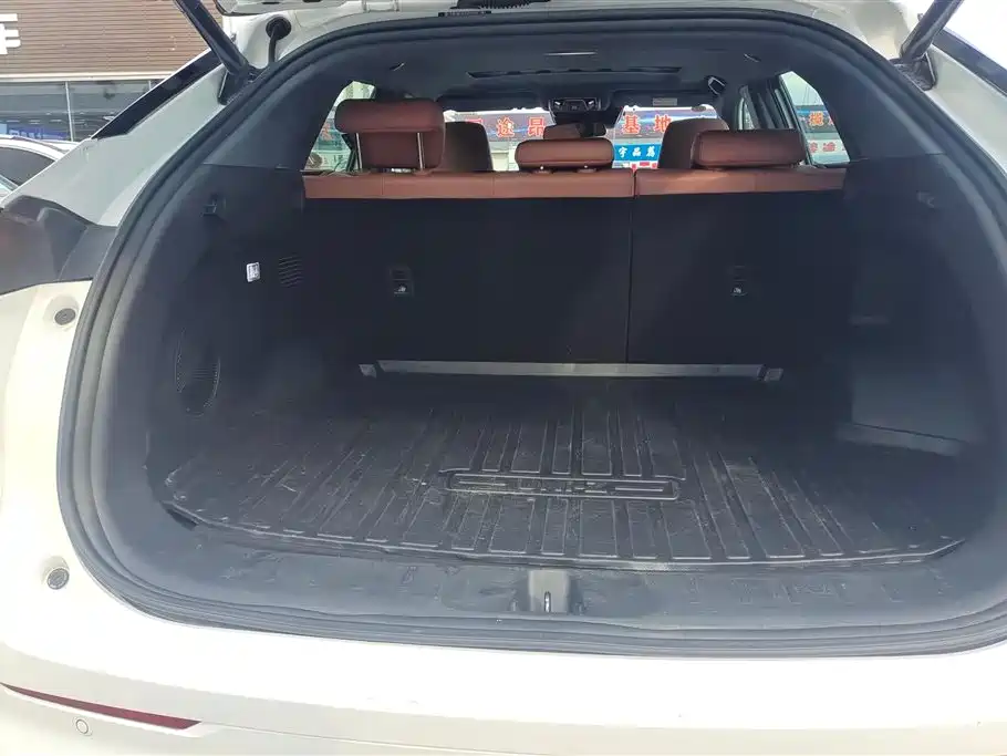 CHANGAN UNI Z NEW ENERGY