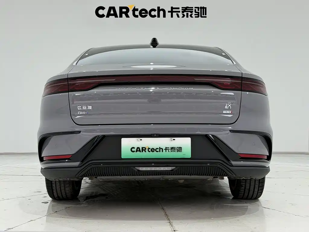BYD Han 2025 2025 DM-i 125KM Honor