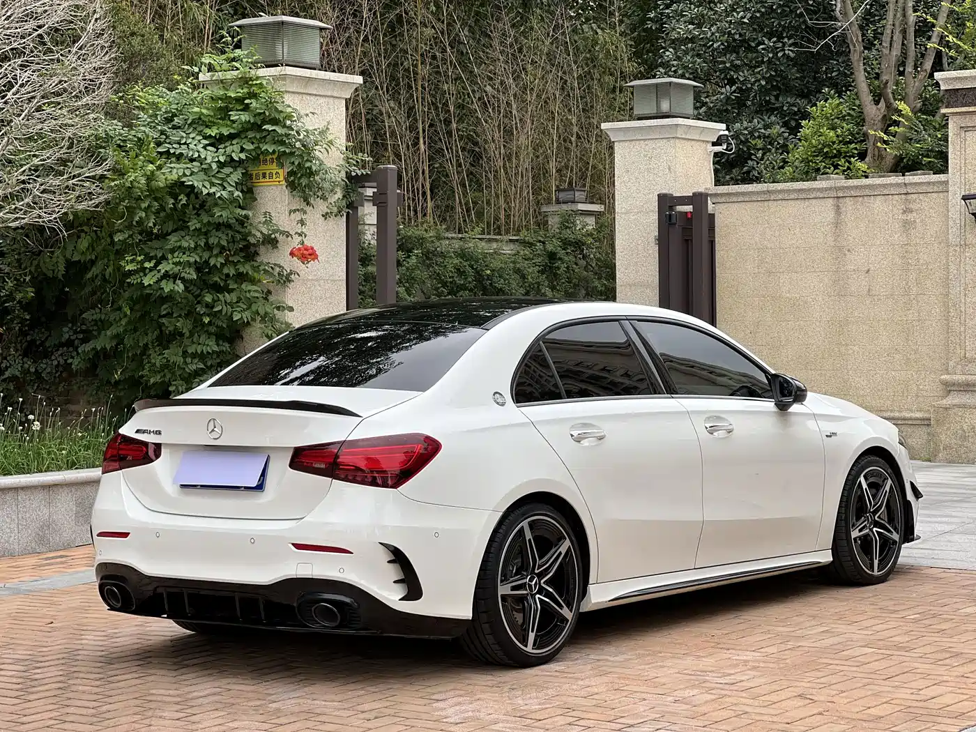 Mercedes-Benz A-Class AMG 2024 2024 AMG A 35 L 4MATIC