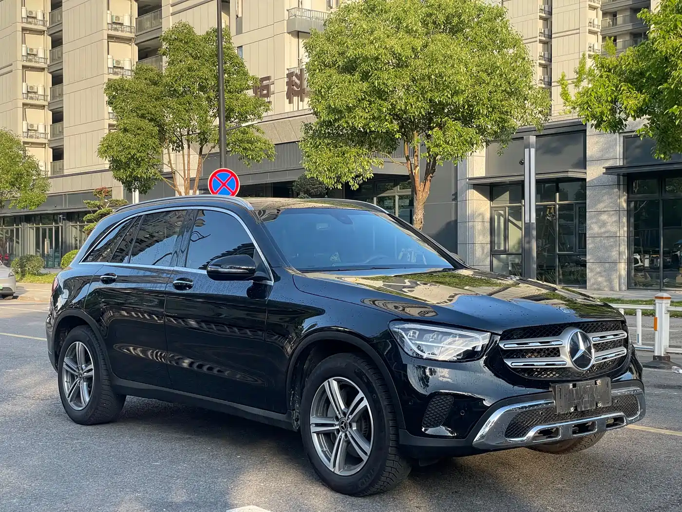 Mercedes-Benz GLC 2021 GLC 260 L 4MATIC Luxury фото 3
