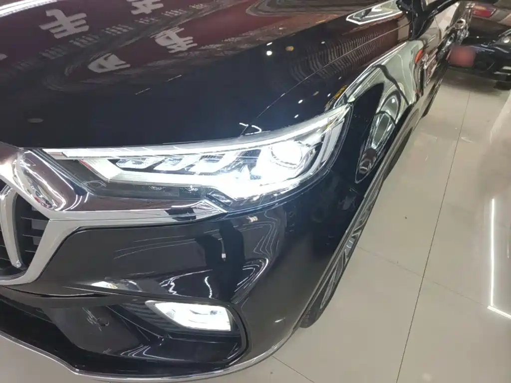 Hongqi HS5 2019 2019 2.0T Smart Connect Enjoy 4WD Edition