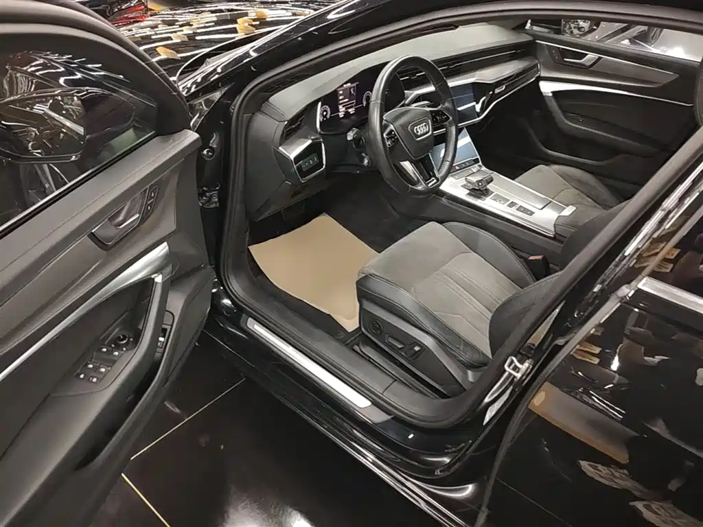 Audi A6L 2020 40 TFSI Luxury Dynamic фото 16