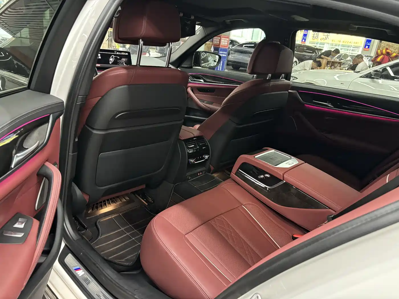 BMW 5 Series 2022 530Li Exclusive M Sport Package фото 5