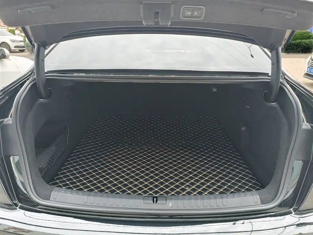 Audi A6L 2024 45 TFSI Premium Dynamic фото 16