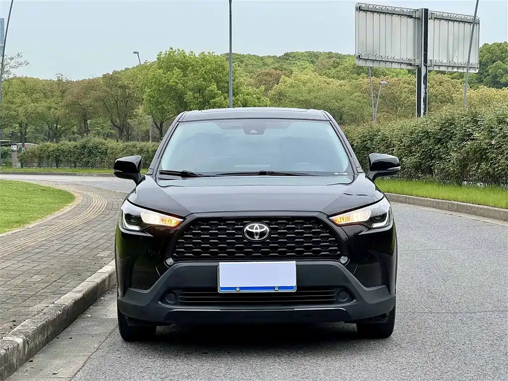 Toyota Corolla Cross 2022 2.0L Elite Edition фото 2