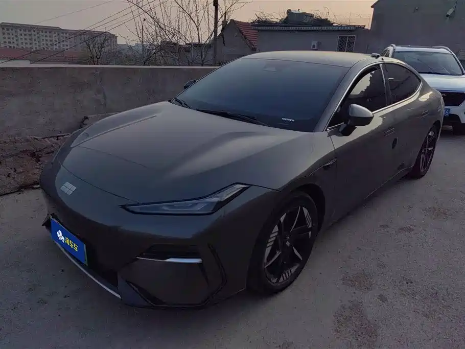 GEELY GALAXY GALAXY E8