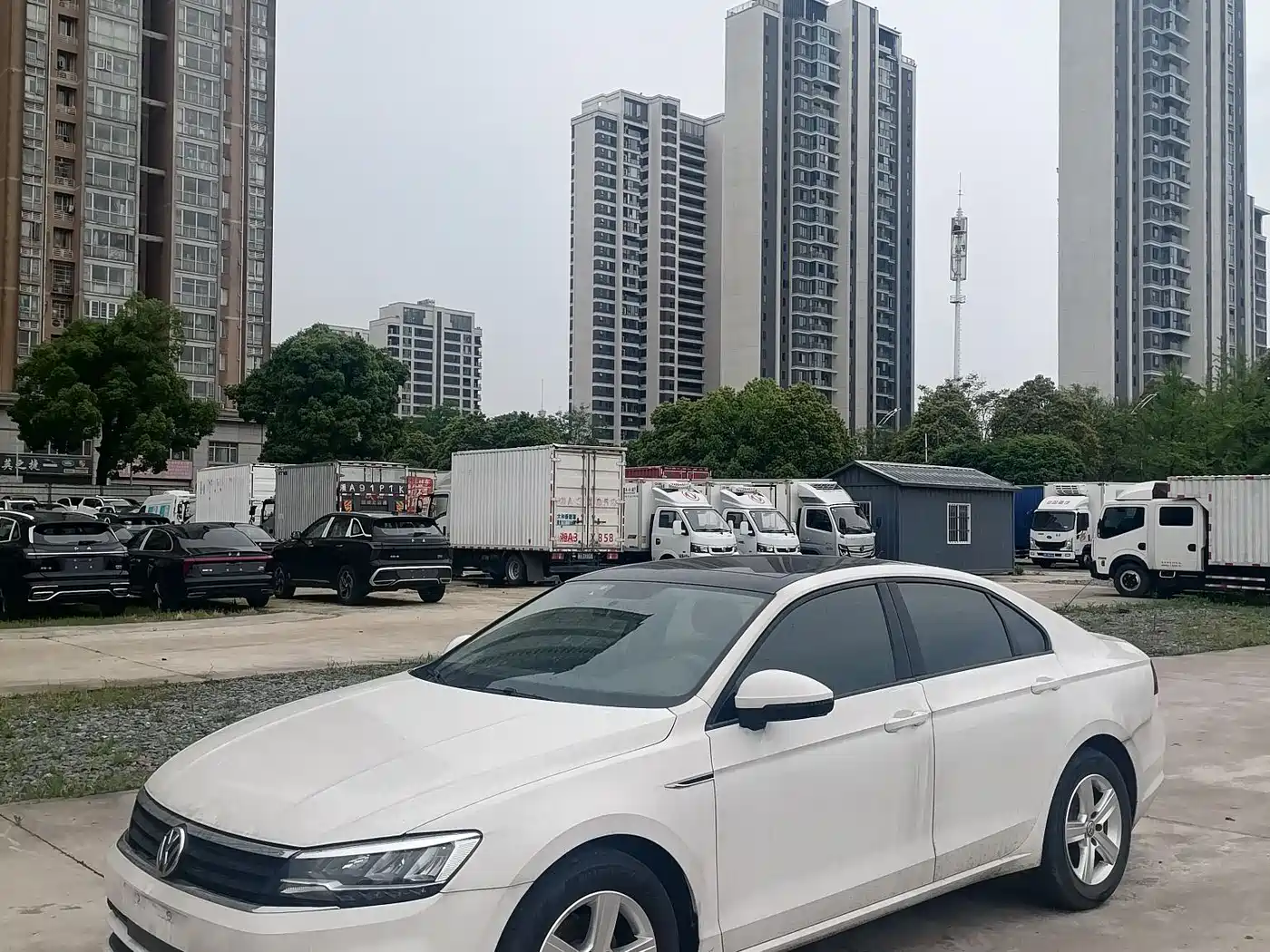 Volkswagen Lamando 2021 230TSI DSG Fashion Edition