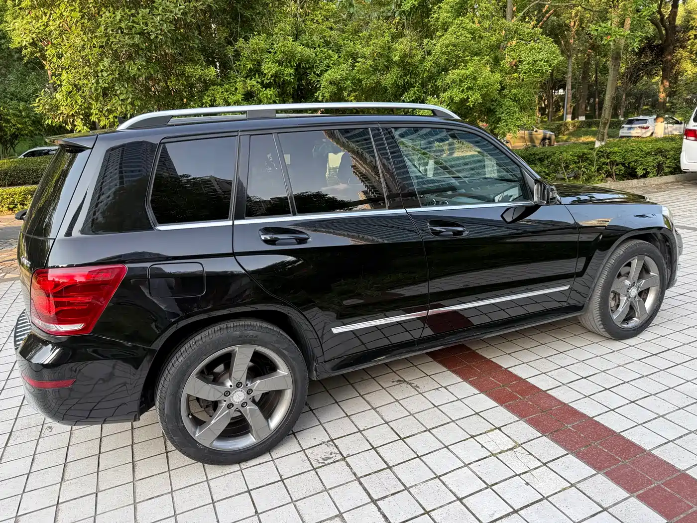 Mercedes-Benz GLK-Class 2013 GLK 300 4MATIC Dynamic Sunroof фото 3