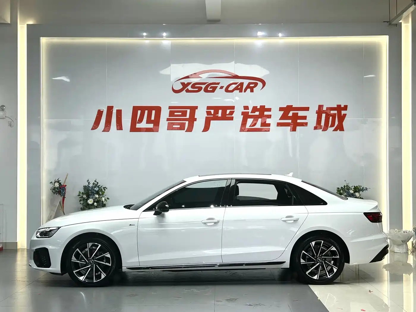 Фото 3 - Audi A4L