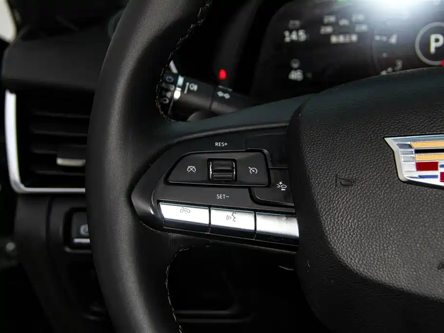 Cadillac CT5 2024 2023 28T Luxury Style (Standard Edition)