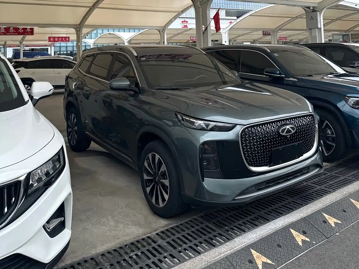 Chery Tiggo 8 PLUS 2024 2025 290TGDI DCT Premium 5-seater