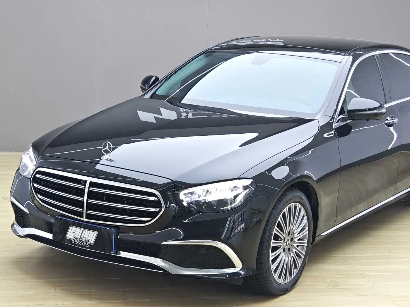 Mercedes-Benz E-Class 2022 E 300 L Fashion фото 7