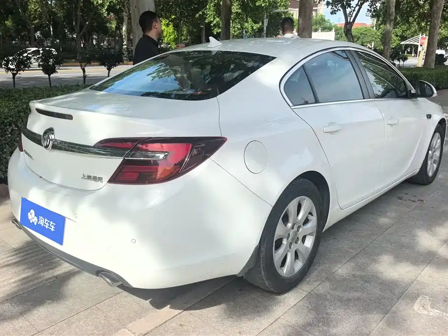 Buick Regal 2015 2.0L Leading Fashion Model фото 3