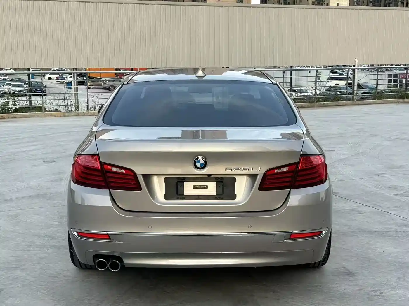 BMW 5 Series 2017 525Li Luxury Design Package фото 5