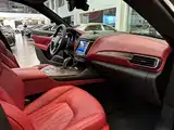 صورة 9 - Maserati Levante