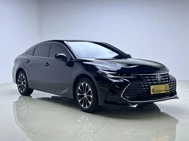 Toyota Avalon 2023 2.0L Premium Selection фото 3
