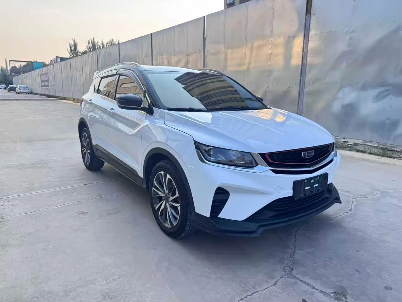Geely Coolray 2020 2019 Sport 260T DCT Battle China VI