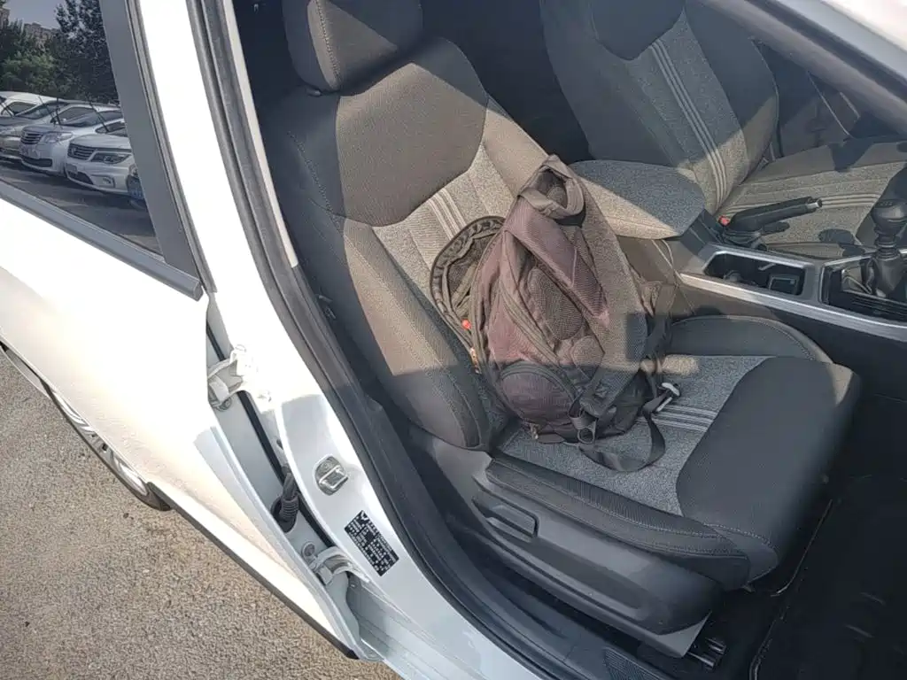 Wuling Motors Wuling Jiachen 2024 2022 1.5L Manual Joy Elite