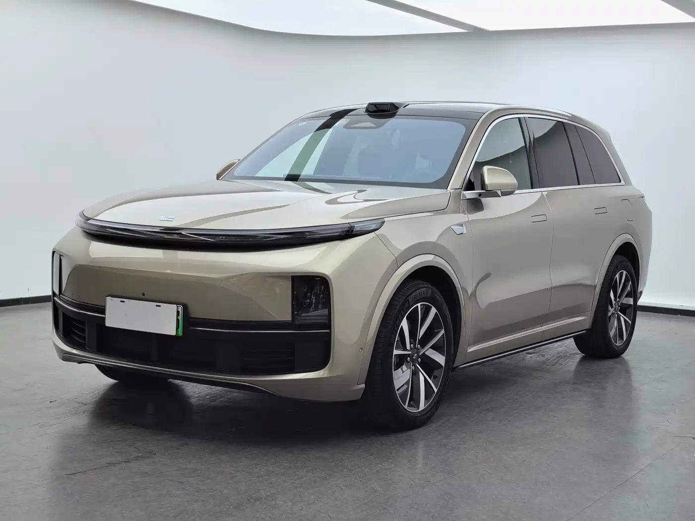 Li Auto L8 2023