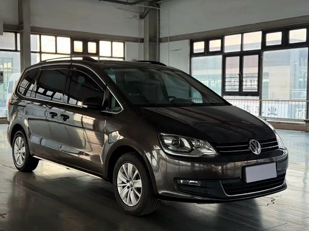 Фото 5 - Volkswagen Sharan