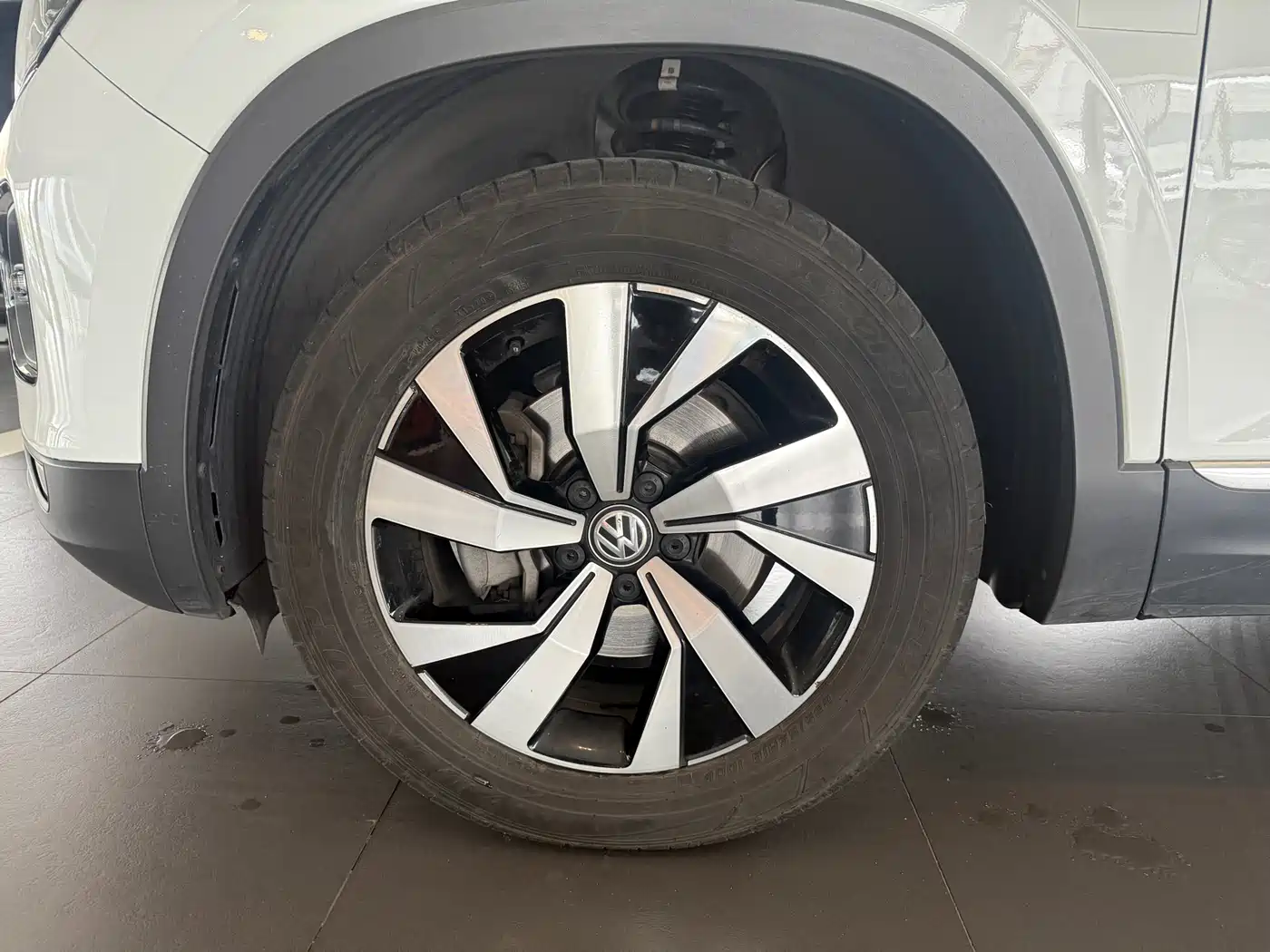 Volkswagen Tayron 2020 330TSI 2WD Luxury Smart Edition Pro фото 15