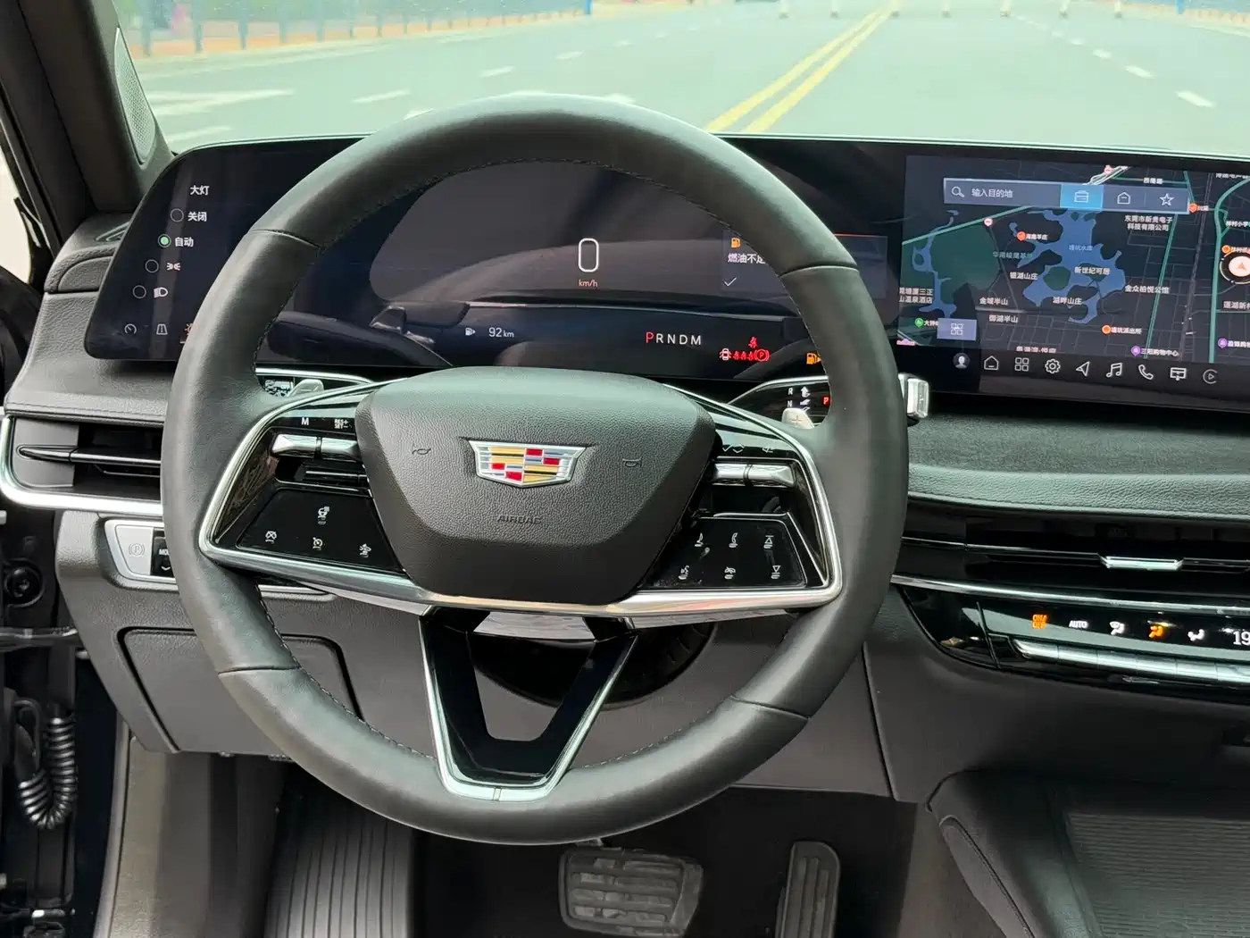 Cadillac CT6 2023 28T Luxury Edition фото 26