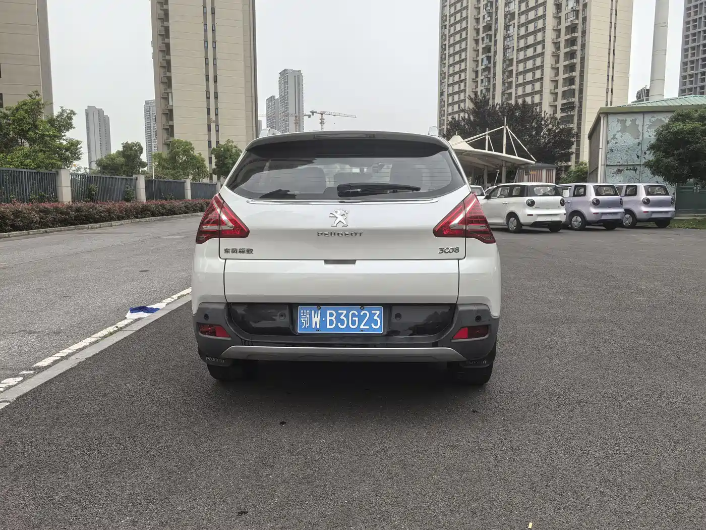 Peugeot 3008 2015 2.0L Automatic Trend Edition фото 5