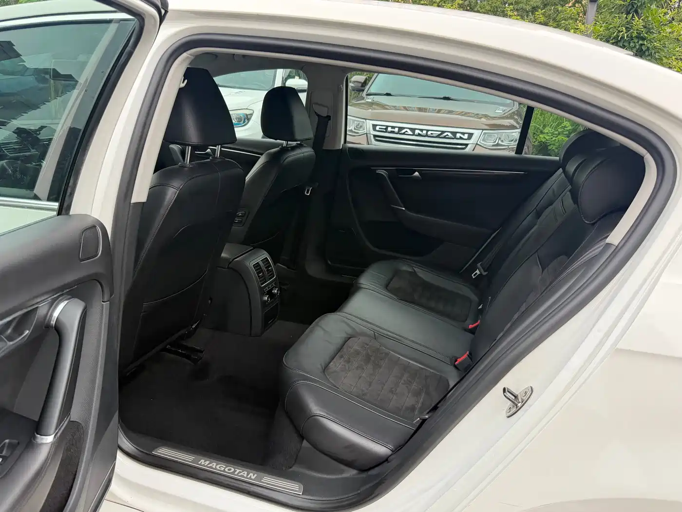 Volkswagen Magotan 2012 2012 Facelift 1.8TSI Premium