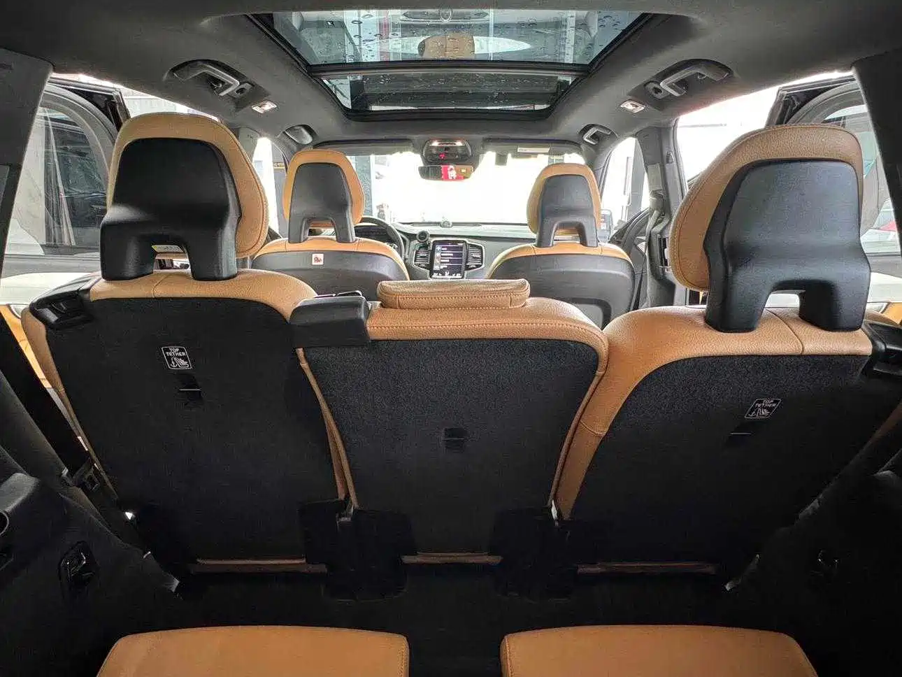Photo 26 - Volvo XC90