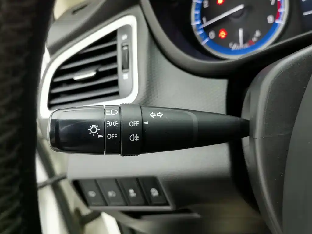 Suzuki SX4 S-Cross 2016 2015 1.6L Manual 2WD Elite