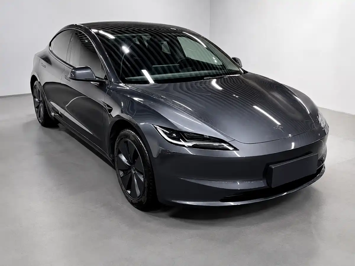 Tesla Model 3 2026 2025 Model Long Range Rear-Wheel Drive