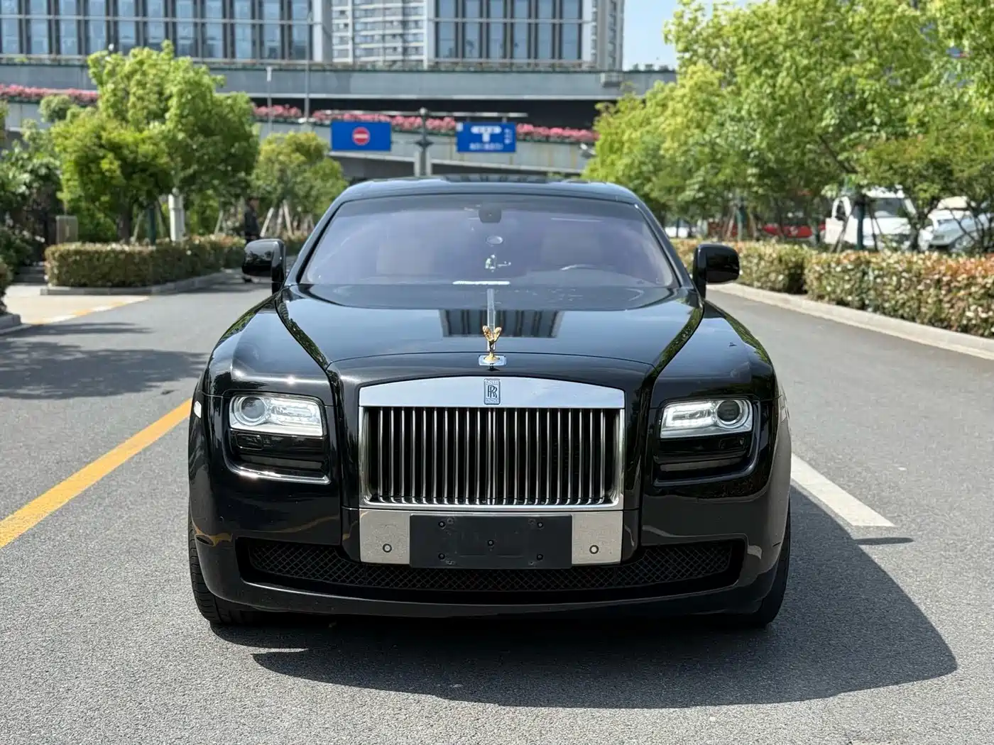 Rolls-Royce Ghost 2011 2010 Model 6.6T Standard