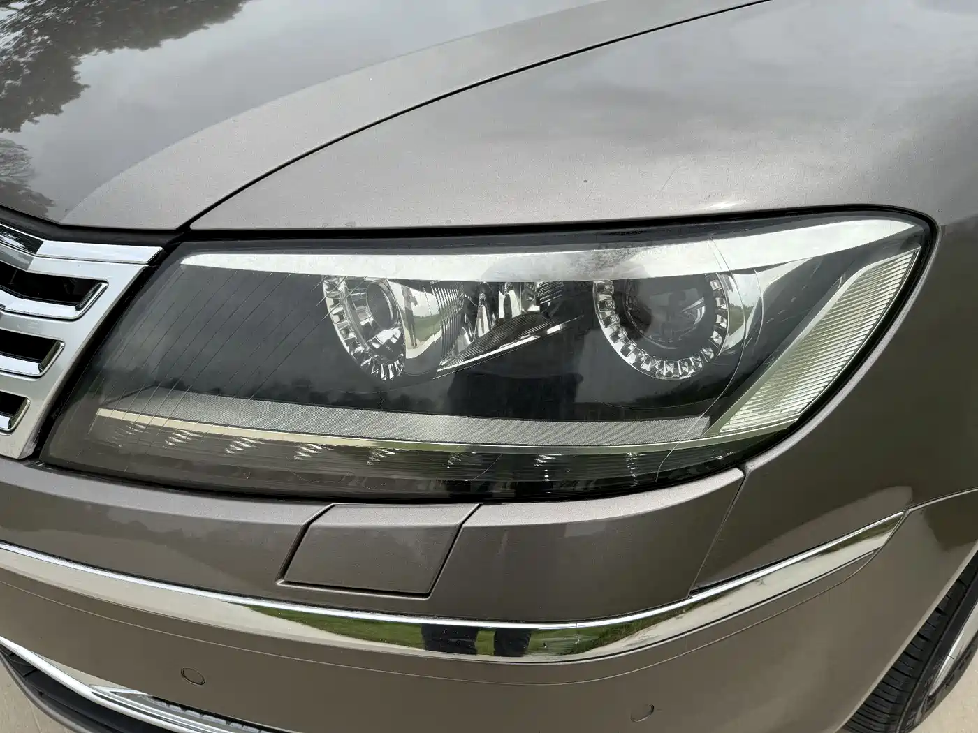Volkswagen Phaeton 2012 2011 3.6L V6 4-seat Long Wheelbase Individual