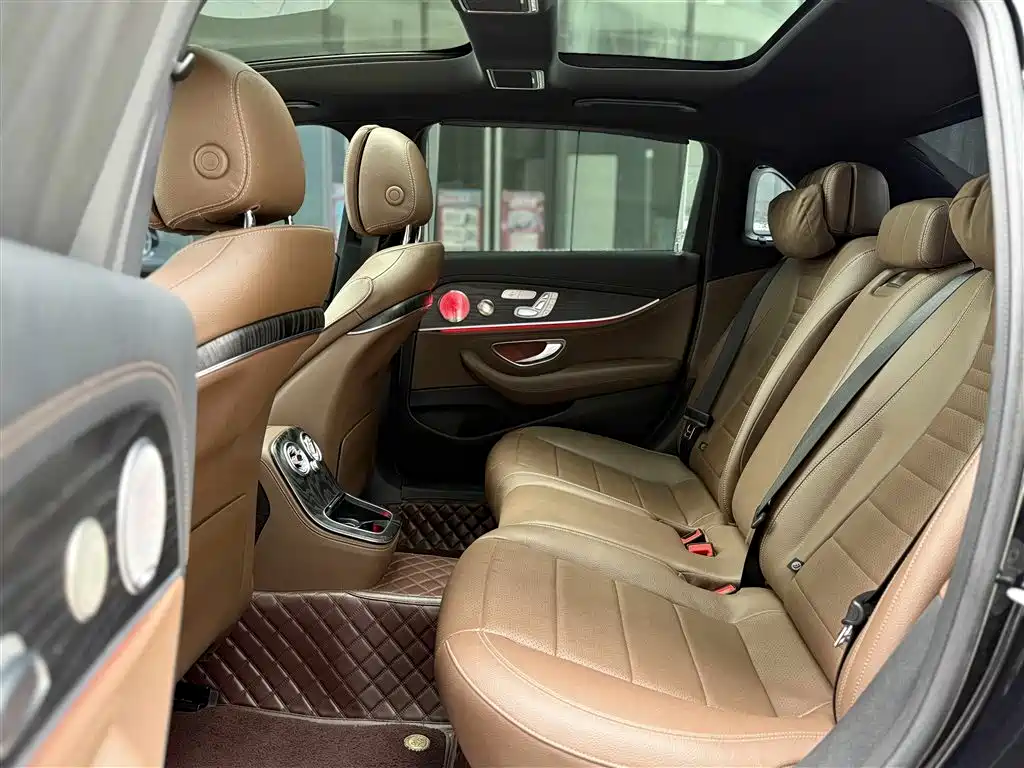 Mercedes-Benz E-Class 2022 Facelift E 300 L Sport Luxury Style фото 27