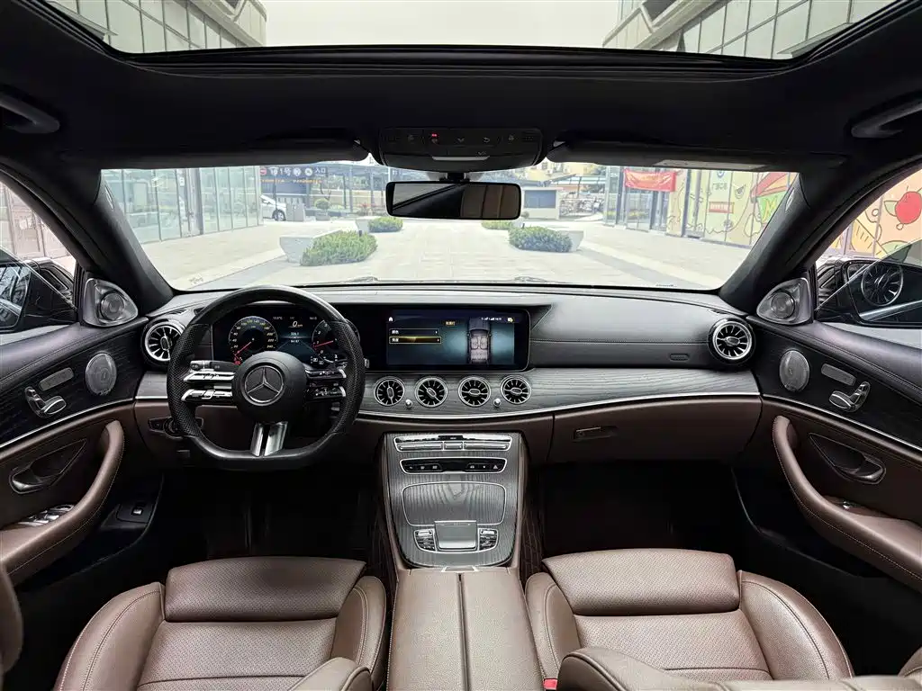 Mercedes-Benz E-Class 2022 Facelift E 300 L Sport Luxury Style фото 30