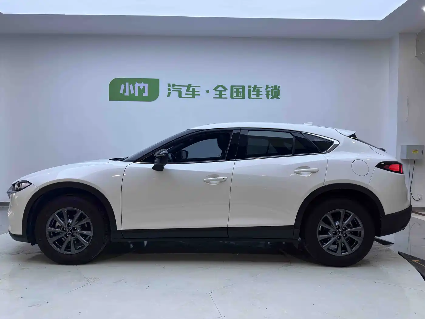 MAZDA CX-4